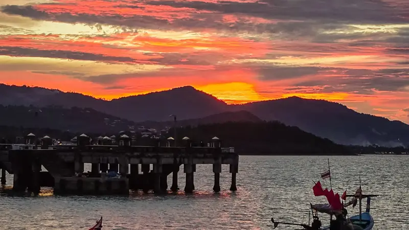 Sunset over Bangrak, Koh Samui